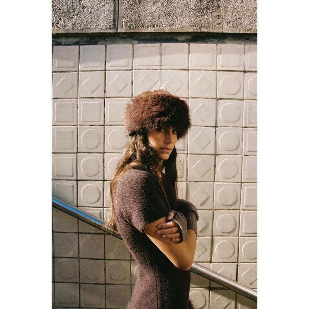 ZARA KNIT DRESS WITH FAUX FUR DETAIL